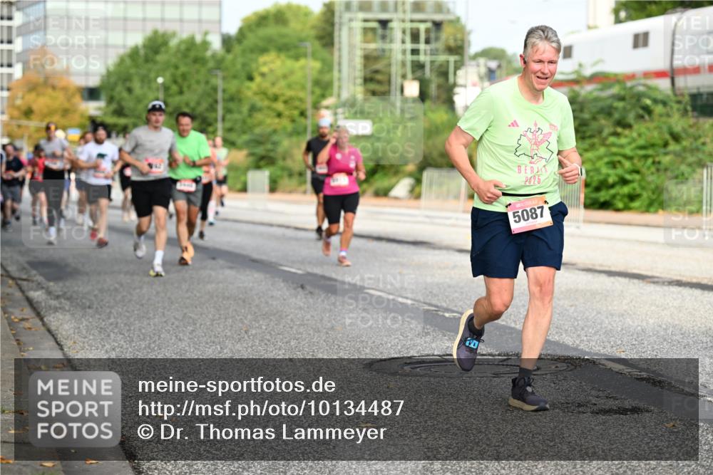 06.09.2026 - CURREX Alsterlauf Dr. Thomas Lammeyer http://msf.ph/oto/10134487 06.09.2026 09:59:52 Laufen 2025, 5087 meine-sportfotos.de