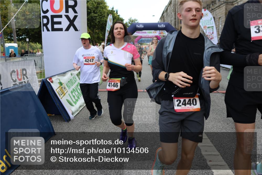 06.09.2026 - CURREX Alsterlauf Strokosch-Dieckow http://msf.ph/oto/10134506 06.09.2026 10:08:25 Ziel 2035, 2080, 2105, 2155, 2440, 2504, 3093, 3200, 3352, 3390, 4146, 4169, 4247, 4399, 4447, 5030, 5342, 5502, 5582, 6230, 6473, 8045, 8258, 8260, 8297 meine-sportfotos.de