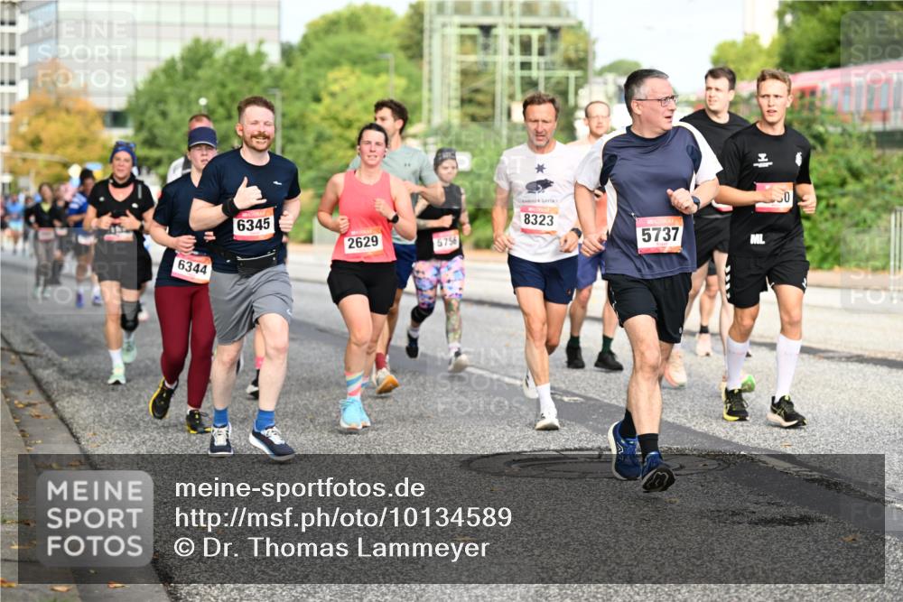 06.09.2026 - CURREX Alsterlauf Dr. Thomas Lammeyer http://msf.ph/oto/10134589 06.09.2026 10:00:00 Laufen 6344, 6345, 2629, 5756, 8323, 5737, 0, 50 meine-sportfotos.de