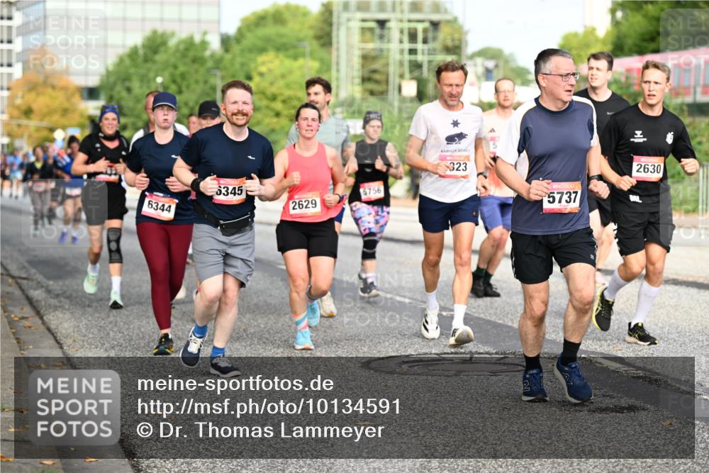 06.09.2026 - CURREX Alsterlauf Dr. Thomas Lammeyer http://msf.ph/oto/10134591 06.09.2026 10:00:01 Laufen 6344, 6345, 2629, 6756, 323, 5737, 2, 2630 meine-sportfotos.de