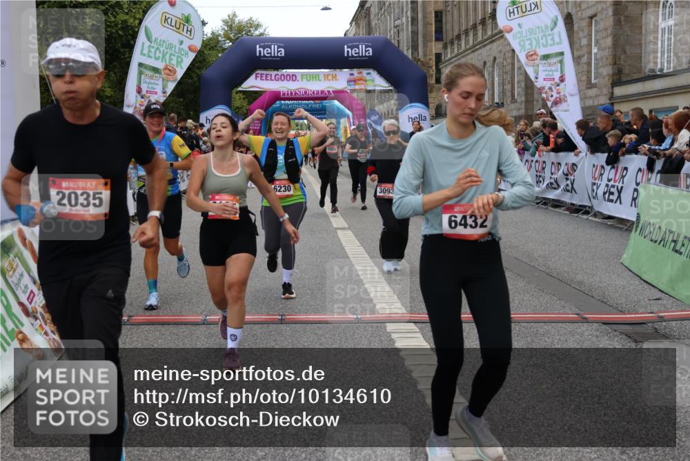 06.09.2026 - CURREX Alsterlauf Strokosch-Dieckow http://msf.ph/oto/10134610 06.09.2026 10:08:30 Ziel 2035, 2080, 2105, 2155, 2504, 3082, 3093, 3390, 3889, 4146, 4247, 4399, 4447, 4476, 4651, 5030, 5140, 5582, 5854, 6230 meine-sportfotos.de