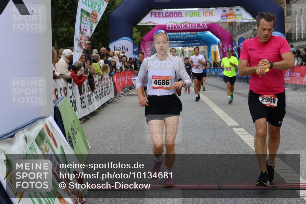 06.09.2026 - CURREX Alsterlauf Strokosch-Dieckow http://msf.ph/oto/10134681 06.09.2026 09:55:16 Ziel 2012, 2499, 2908, 3344, 4266, 4512, 4615, 4622, 4686, 4765, 4956, 5721, 5855, 6216 meine-sportfotos.de