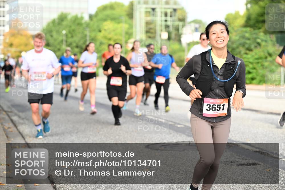 06.09.2026 - CURREX Alsterlauf Dr. Thomas Lammeyer http://msf.ph/oto/10134701 06.09.2026 10:00:10 Laufen 3651 meine-sportfotos.de