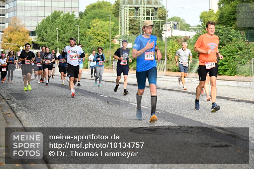 06.09.2026 - CURREX Alsterlauf Dr. Thomas Lammeyer http://msf.ph/oto/10134757 06.09.2026 10:00:15 Laufen 8275, 449, 5466, 49687, 5330, 3059, 4972, 3378, 3384 meine-sportfotos.de
