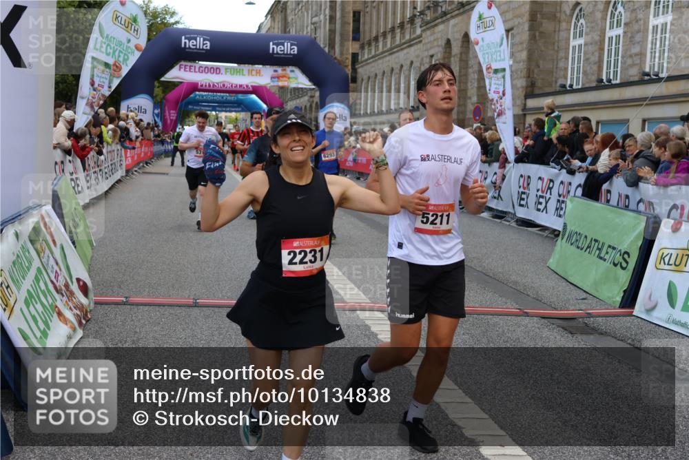 06.09.2026 - CURREX Alsterlauf Strokosch-Dieckow http://msf.ph/oto/10134838 06.09.2026 09:55:24 Ziel 2012, 2231, 2232, 3126, 3344, 3484, 4512, 4688, 5211, 5314, 5855, 6293, 6367 meine-sportfotos.de