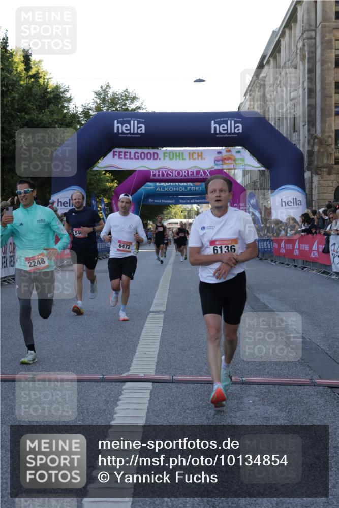 06.09.2026 - CURREX Alsterlauf Yannick Fuchs http://msf.ph/oto/10134854 06.09.2026 09:42:29 Ziel 2003, 2248, 4114, 4504, 5464, 5663, 6136, 6472, 8197 meine-sportfotos.de