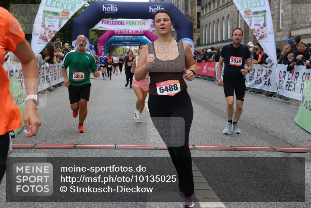 06.09.2026 - CURREX Alsterlauf Strokosch-Dieckow http://msf.ph/oto/10135025 06.09.2026 10:08:58 Ziel 2777, 3036, 4274, 4738, 4746, 5125, 5252, 5367, 5742, 6116, 6488, 8055 meine-sportfotos.de