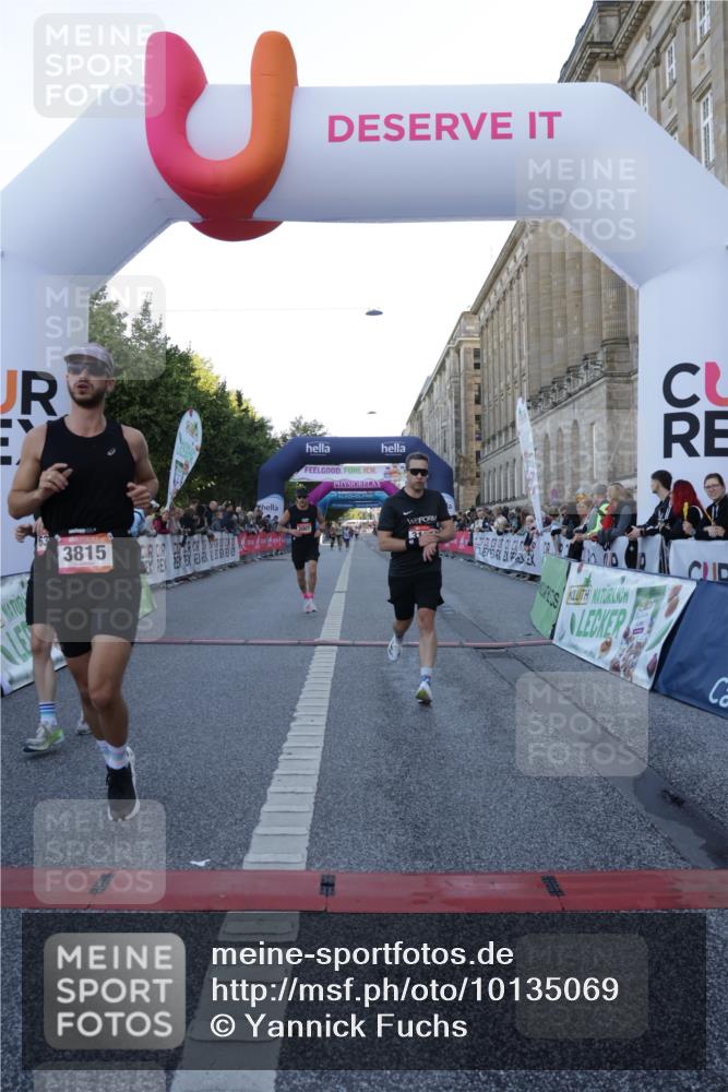 06.09.2026 - CURREX Alsterlauf Yannick Fuchs http://msf.ph/oto/10135069 06.09.2026 09:42:49 Ziel 2007, 2729, 3110, 3815, 4006, 4607, 5675, 6376, 6381 meine-sportfotos.de