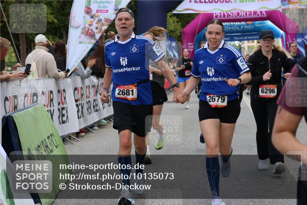 06.09.2026 - CURREX Alsterlauf Strokosch-Dieckow http://msf.ph/oto/10135073 06.09.2026 10:09:04 Ziel 2519, 2679, 2681, 3036, 4021, 5007, 5132, 5252, 5742, 5798, 6116, 6296, 6340, 6460, 6487, 6488, 8055 meine-sportfotos.de