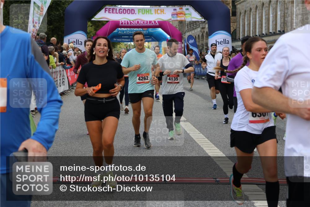 06.09.2026 - CURREX Alsterlauf Strokosch-Dieckow http://msf.ph/oto/10135104 06.09.2026 09:56:02 Ziel 2239, 2372, 2516, 2626, 2641, 2805, 3225, 3411, 3636, 3830, 4135, 4262, 4434, 4627, 4809, 5021, 5484, 6032, 6301, 6313, 8086, 8211, 8338 meine-sportfotos.de