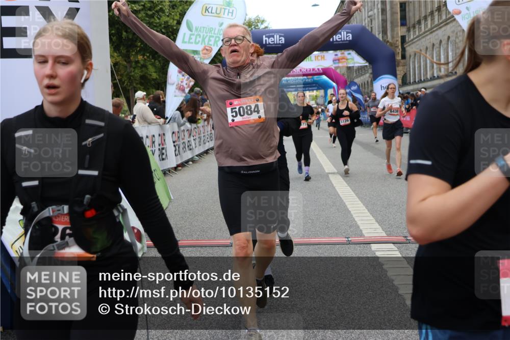 06.09.2026 - CURREX Alsterlauf Strokosch-Dieckow http://msf.ph/oto/10135152 06.09.2026 10:09:18 Ziel 2466, 2919, 3241, 3332, 3573, 4222, 5084, 5113, 5126, 5171, 5758, 5794, 5913, 6263, 8076, 8294 meine-sportfotos.de