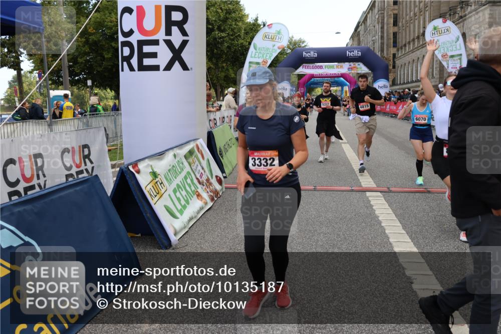06.09.2026 - CURREX Alsterlauf Strokosch-Dieckow http://msf.ph/oto/10135187 06.09.2026 10:09:24 Ziel 2082, 2201, 2466, 2919, 3332, 3573, 4222, 4815, 5126, 5241, 6070, 8076, 8271, 8294 meine-sportfotos.de