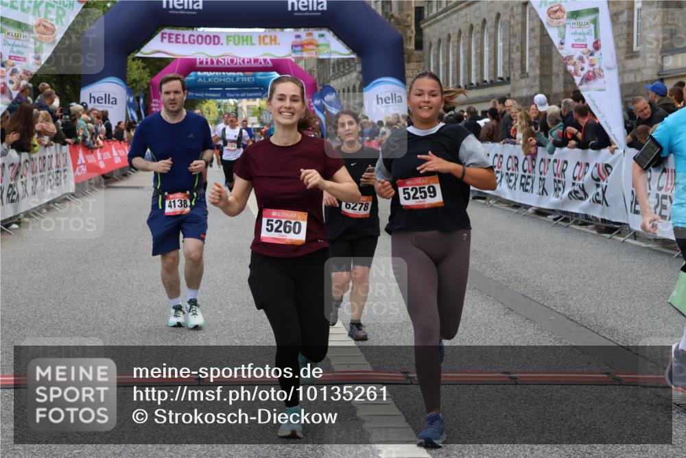 06.09.2026 - CURREX Alsterlauf Strokosch-Dieckow http://msf.ph/oto/10135261 06.09.2026 10:09:36 Ziel 2707, 2742, 3785, 3787, 4138, 4280, 4328, 4536, 4986, 5259, 5260, 6278, 6492 meine-sportfotos.de