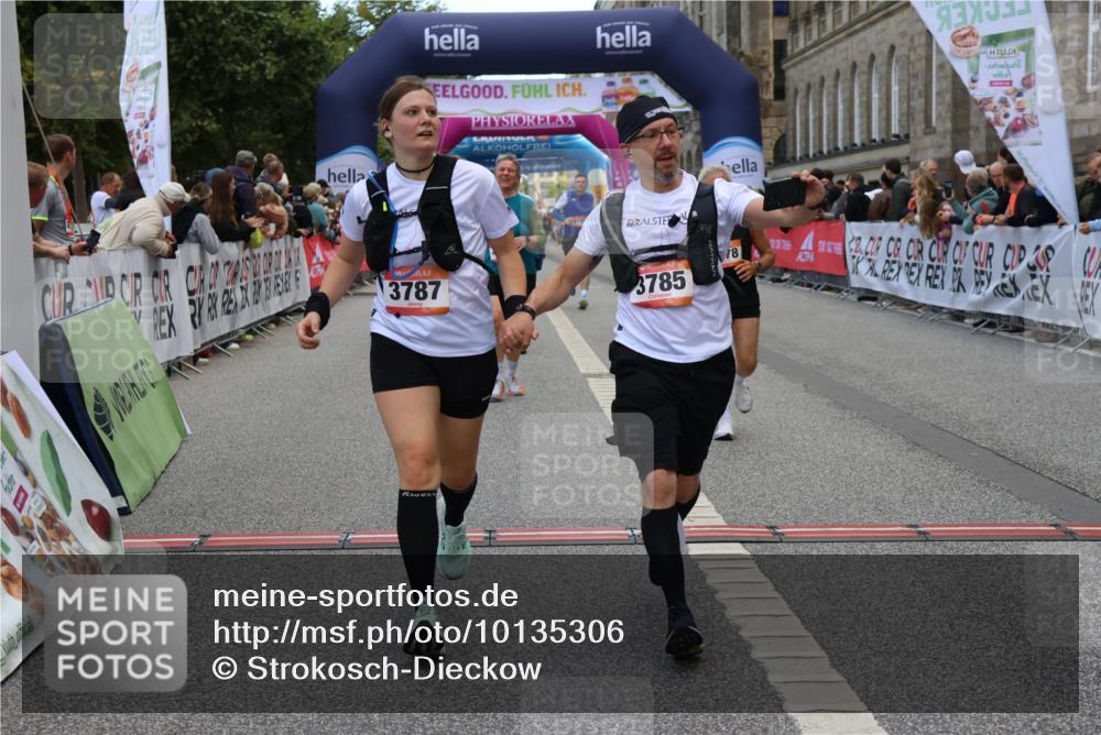 06.09.2026 - CURREX Alsterlauf Strokosch-Dieckow http://msf.ph/oto/10135306 06.09.2026 10:09:41 Ziel 2064, 2078, 2622, 2742, 3785, 3787, 4138, 4713, 5259, 5260, 5851, 6278, 6492 meine-sportfotos.de