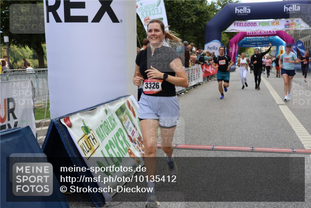 06.09.2026 - CURREX Alsterlauf Strokosch-Dieckow http://msf.ph/oto/10135412 06.09.2026 10:09:56 Ziel 2467, 3163, 3326, 4242, 4244, 5357, 5733, 5835, 5836, 6410 meine-sportfotos.de