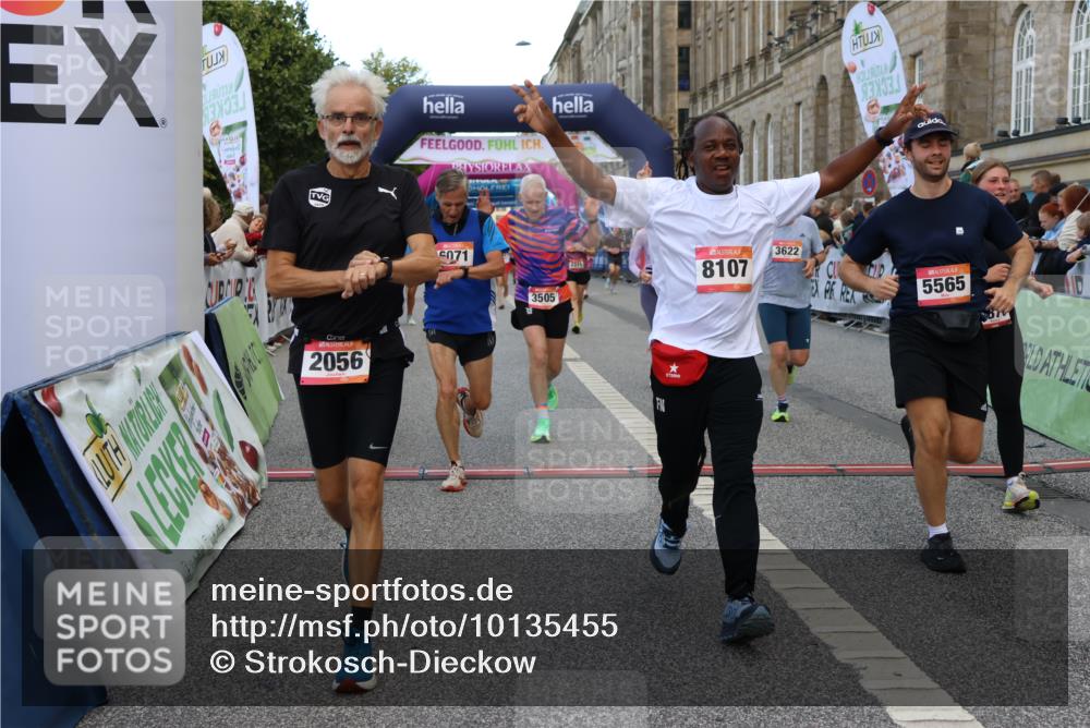 06.09.2026 - CURREX Alsterlauf Strokosch-Dieckow http://msf.ph/oto/10135455 06.09.2026 09:57:13 Ziel 2056, 2311, 2557, 2968, 3349, 3505, 3622, 3694, 4870, 5166, 5320, 5565, 6071, 6394, 6396, 8107, 8167 meine-sportfotos.de