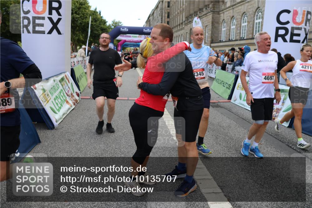 06.09.2026 - CURREX Alsterlauf Strokosch-Dieckow http://msf.ph/oto/10135707 06.09.2026 10:10:47 Ziel 2058, 2365, 2589, 2670, 2674, 2734, 3127, 3345, 3348, 3649, 3840, 3930, 4077, 4167, 4211, 4238, 4697, 4959, 6434 meine-sportfotos.de