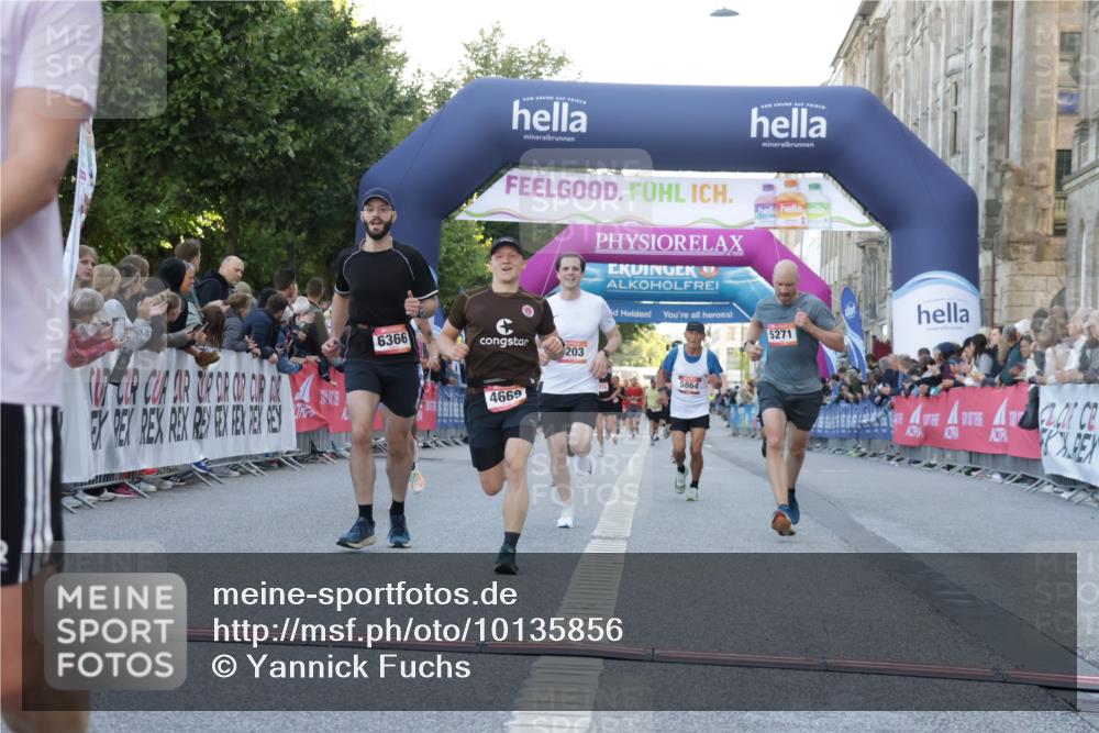 06.09.2026 - CURREX Alsterlauf Yannick Fuchs http://msf.ph/oto/10135856 06.09.2026 09:44:28 Ziel 2186, 2894, 3355, 3564, 3717, 4187, 4203, 4669, 4862, 5271, 5443, 5477, 5626, 5710, 5864, 5974, 6047, 6366, 6484, 6485, 6486, 8097 meine-sportfotos.de