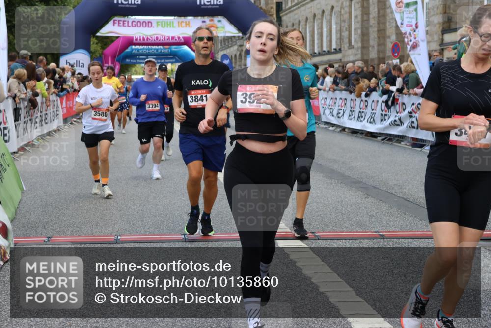 06.09.2026 - CURREX Alsterlauf Strokosch-Dieckow http://msf.ph/oto/10135860 06.09.2026 09:58:09 Ziel 3307, 3369, 3394, 3497, 3553, 3580, 3743, 3841, 3872, 3923, 4034, 4327, 4864, 5518, 5548, 5707, 6153, 6227, 6343, 6409, 8066, 8152, 8163, 8229, 8311 meine-sportfotos.de