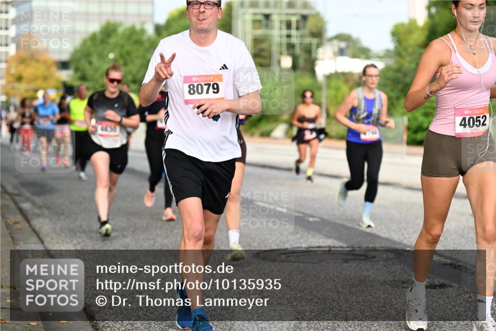 06.09.2026 - CURREX Alsterlauf Dr. Thomas Lammeyer http://msf.ph/oto/10135935 06.09.2026 10:00:44 Laufen 4630, 8079, 4052 meine-sportfotos.de