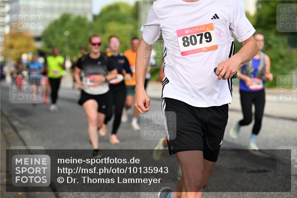 06.09.2026 - CURREX Alsterlauf Dr. Thomas Lammeyer http://msf.ph/oto/10135943 06.09.2026 10:00:45 Laufen 8079 meine-sportfotos.de