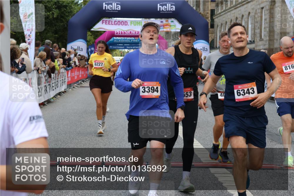 06.09.2026 - CURREX Alsterlauf Strokosch-Dieckow http://msf.ph/oto/10135992 06.09.2026 09:58:12 Ziel 2864, 3394, 3497, 3553, 3580, 3743, 3841, 3872, 3923, 4034, 4327, 4864, 5518, 5548, 5707, 5986, 6227, 6343, 6409, 8066, 8163 meine-sportfotos.de
