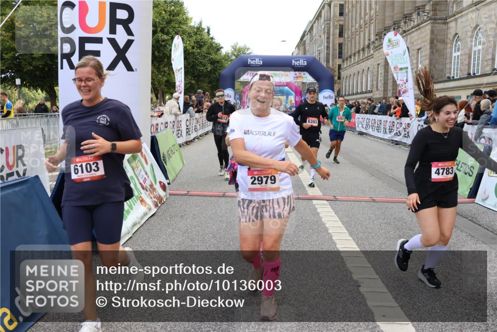 06.09.2026 - CURREX Alsterlauf Strokosch-Dieckow http://msf.ph/oto/10136003 06.09.2026 10:11:21 Ziel 2979, 2980, 4251, 4442, 4517, 4612, 4782, 4783, 5327, 5351, 5392, 5532, 5647, 5818, 6100, 6103, 6393, 6465 meine-sportfotos.de