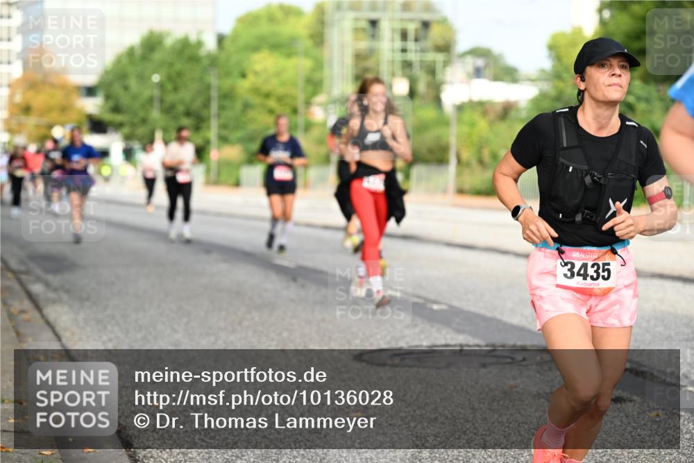 06.09.2026 - CURREX Alsterlauf Dr. Thomas Lammeyer http://msf.ph/oto/10136028 06.09.2026 10:00:52 Laufen 3435 meine-sportfotos.de