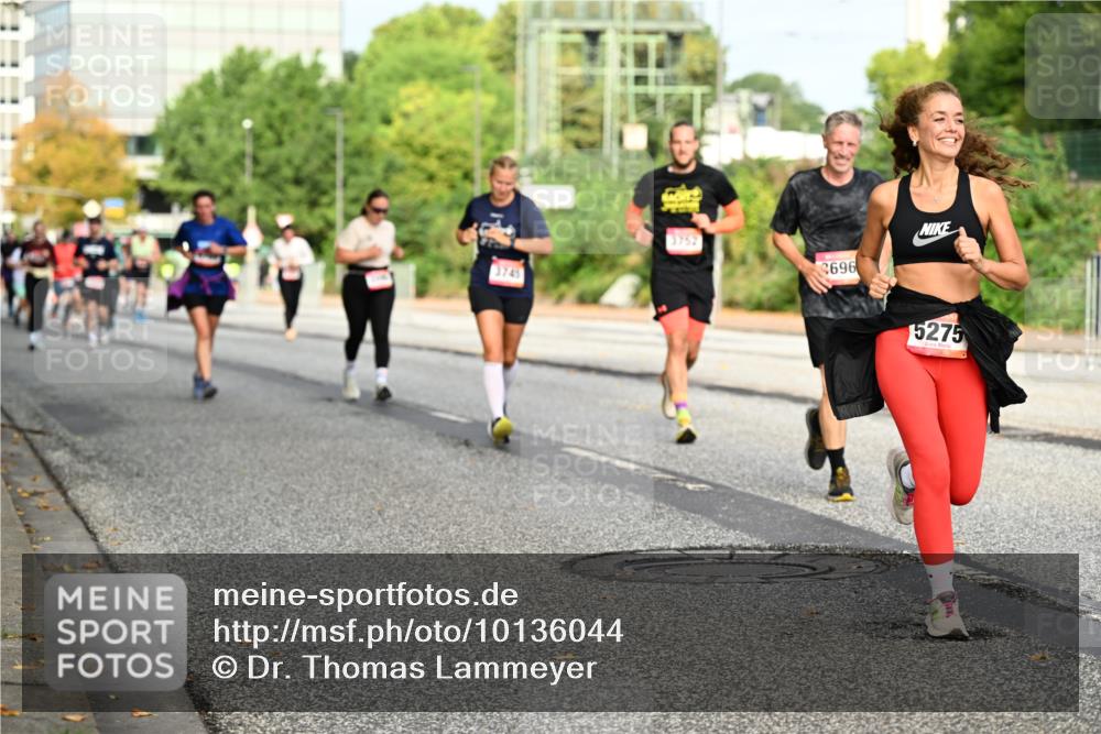 06.09.2026 - CURREX Alsterlauf Dr. Thomas Lammeyer http://msf.ph/oto/10136044 06.09.2026 10:00:54 Laufen 3745, 3752, 696, 5275 meine-sportfotos.de