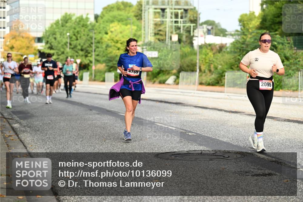 06.09.2026 - CURREX Alsterlauf Dr. Thomas Lammeyer http://msf.ph/oto/10136099 06.09.2026 10:00:58 Laufen 4769, 2095 meine-sportfotos.de