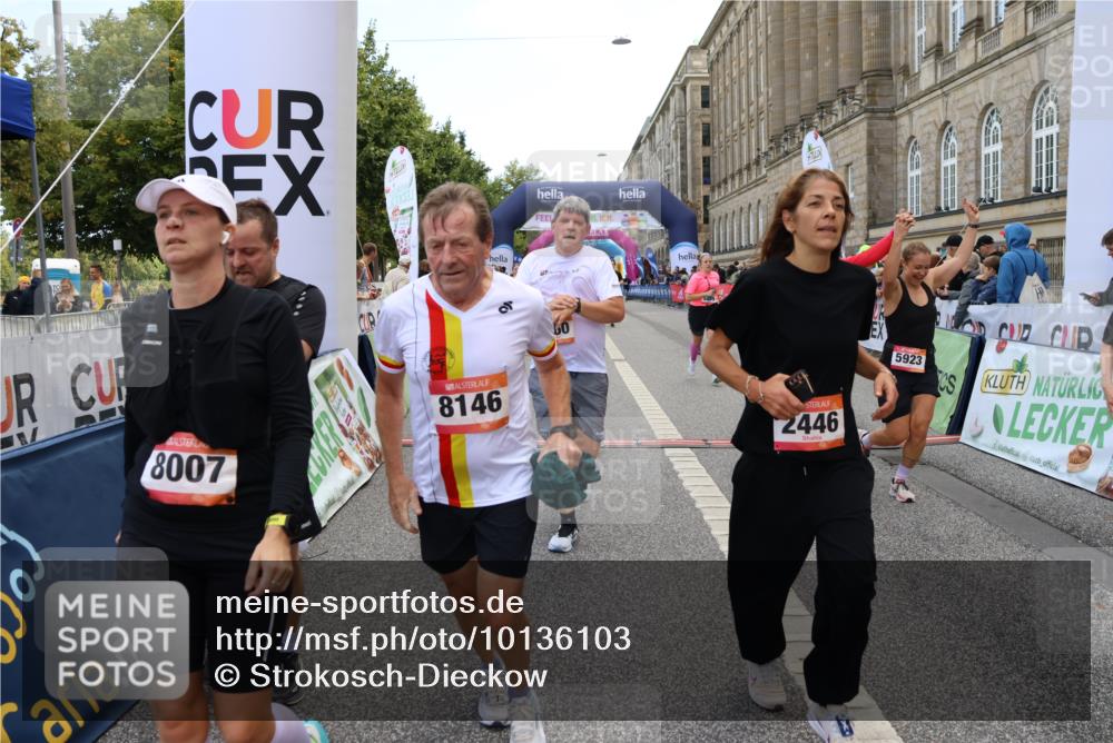 06.09.2026 - CURREX Alsterlauf Strokosch-Dieckow http://msf.ph/oto/10136103 06.09.2026 10:11:34 Ziel 2014, 2352, 2356, 2446, 3284, 3285, 3360, 3373, 3652, 3922, 4188, 4189, 5226, 5279, 5451, 5458, 5922, 5923, 6491, 8004, 8007, 8145, 8146 meine-sportfotos.de