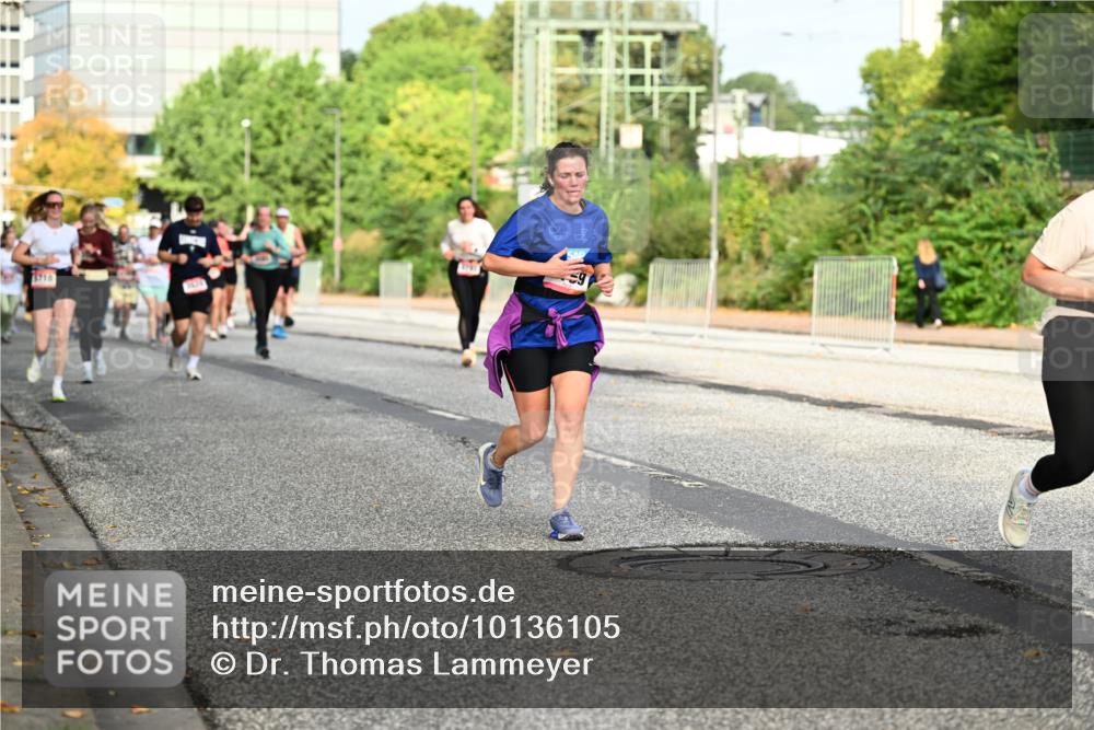 06.09.2026 - CURREX Alsterlauf Dr. Thomas Lammeyer http://msf.ph/oto/10136105 06.09.2026 10:00:59 Laufen 5718, 59 meine-sportfotos.de