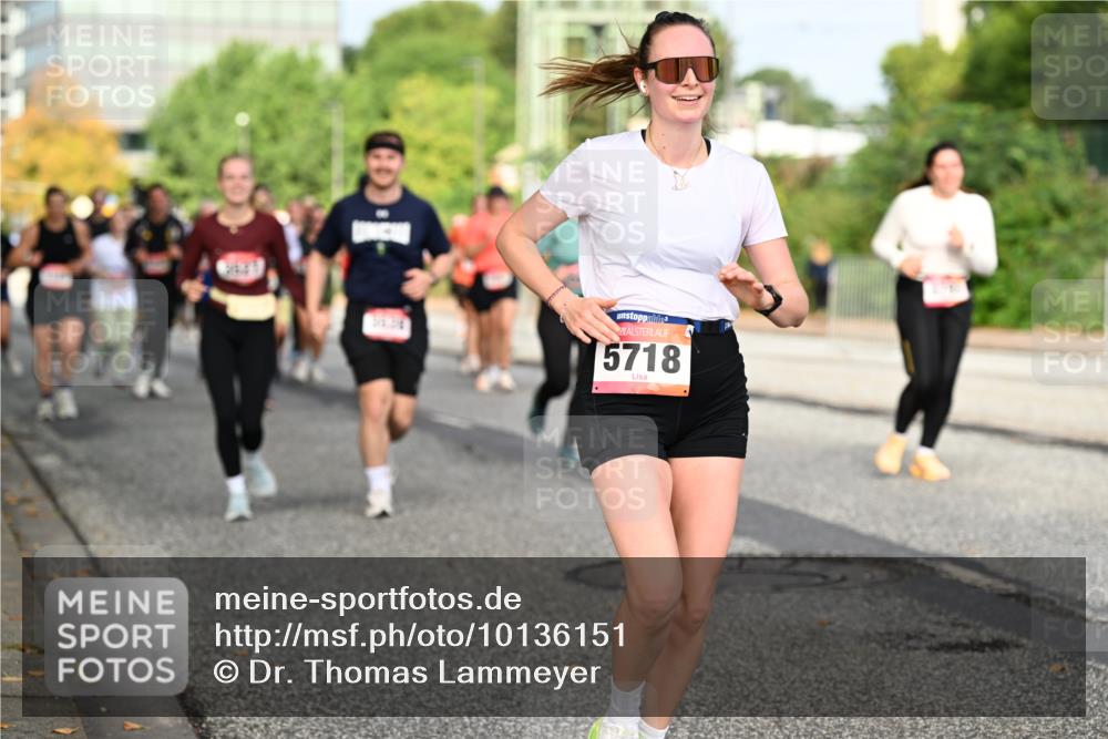 06.09.2026 - CURREX Alsterlauf Dr. Thomas Lammeyer http://msf.ph/oto/10136151 06.09.2026 10:01:05 Laufen 5718 meine-sportfotos.de