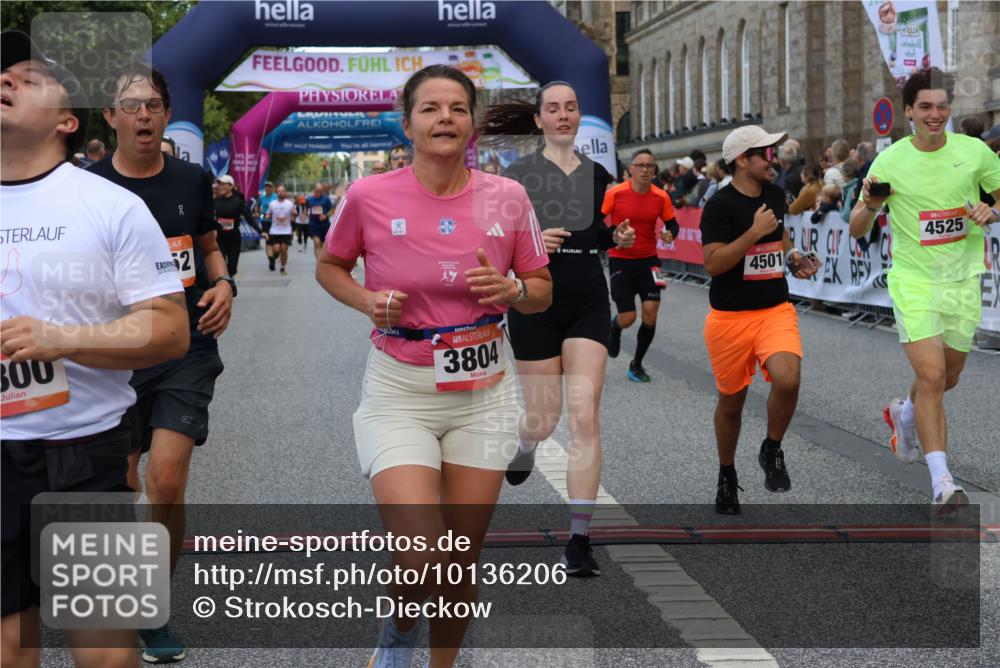 06.09.2026 - CURREX Alsterlauf Strokosch-Dieckow http://msf.ph/oto/10136206 06.09.2026 09:58:22 Ziel 2706, 2864, 3055, 3603, 3679, 3804, 4106, 4501, 4525, 4732, 4800, 4806, 5018, 5257, 5858, 5986, 8003, 8052, 8296 meine-sportfotos.de