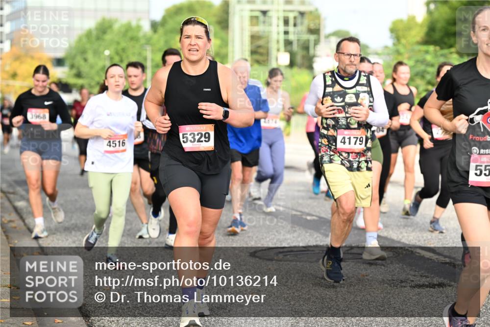 06.09.2026 - CURREX Alsterlauf Dr. Thomas Lammeyer http://msf.ph/oto/10136214 06.09.2026 10:01:11 Laufen 1968, 4516, 5329, 2074, 4179, 55 meine-sportfotos.de