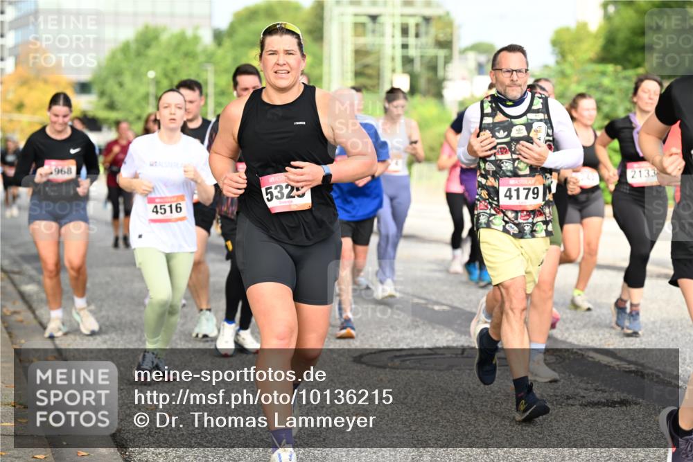 06.09.2026 - CURREX Alsterlauf Dr. Thomas Lammeyer http://msf.ph/oto/10136215 06.09.2026 10:01:11 Laufen 968, 4516, 5325, 4179, 2133 meine-sportfotos.de
