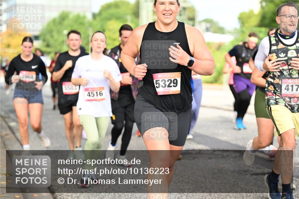 06.09.2026 - CURREX Alsterlauf Dr. Thomas Lammeyer http://msf.ph/oto/10136223 06.09.2026 10:01:11 Laufen 5503, 4516, 5329, 417 meine-sportfotos.de