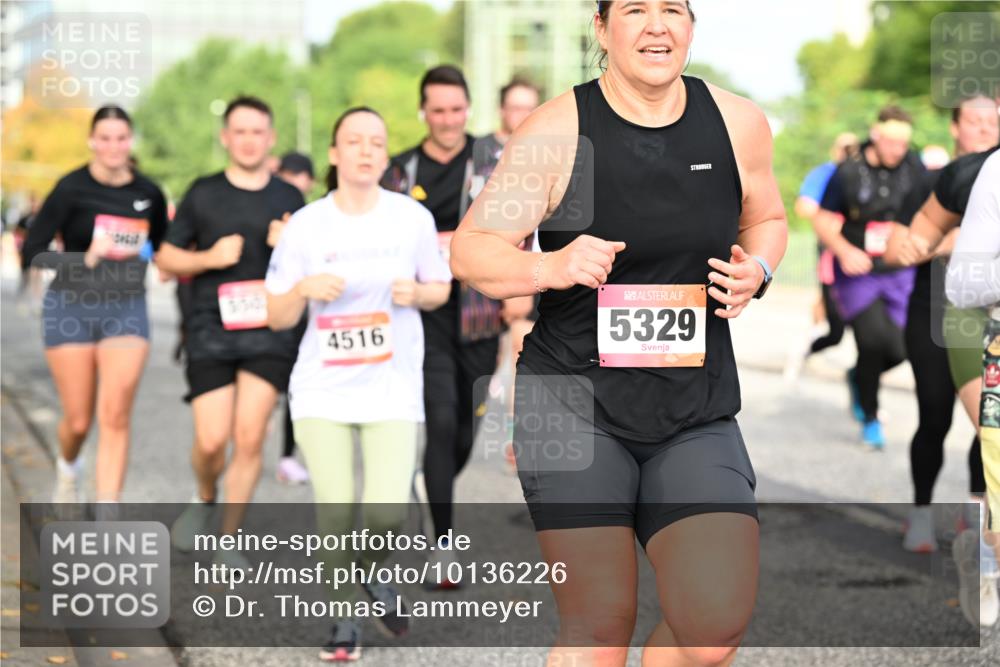 06.09.2026 - CURREX Alsterlauf Dr. Thomas Lammeyer http://msf.ph/oto/10136226 06.09.2026 10:01:12 Laufen 4516, 5329 meine-sportfotos.de