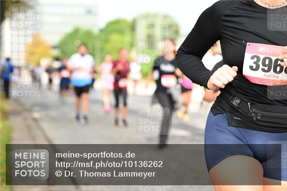 06.09.2026 - CURREX Alsterlauf Dr. Thomas Lammeyer http://msf.ph/oto/10136262 06.09.2026 10:01:15 Laufen 396 meine-sportfotos.de