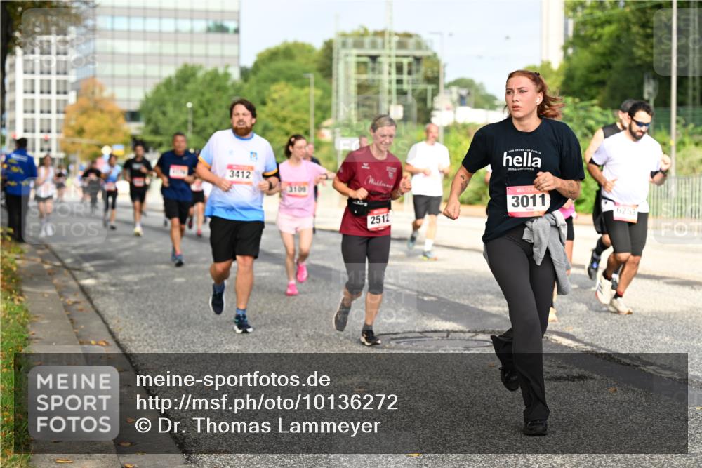 06.09.2026 - CURREX Alsterlauf Dr. Thomas Lammeyer http://msf.ph/oto/10136272 06.09.2026 10:01:16 Laufen 3412, 3109, 2512, 3011, 6253 meine-sportfotos.de