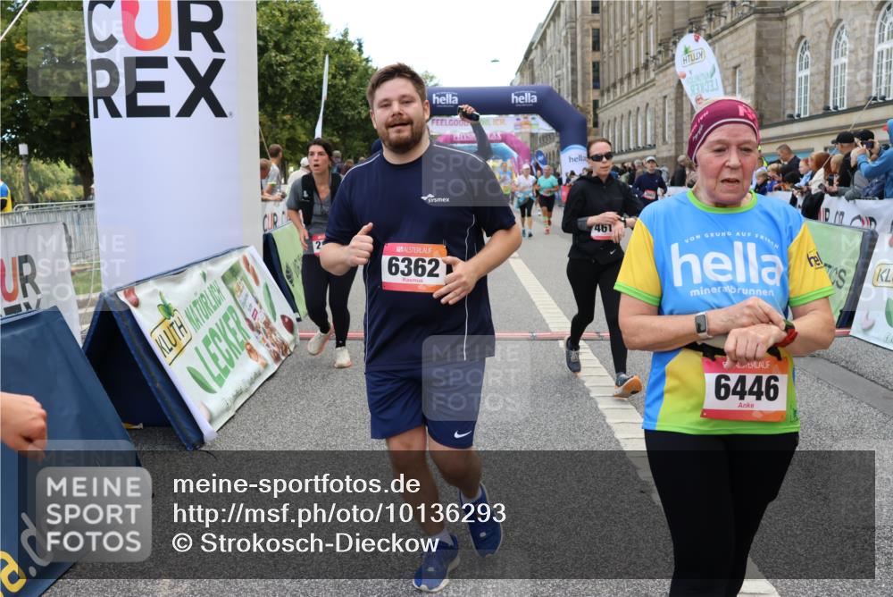 06.09.2026 - CURREX Alsterlauf Strokosch-Dieckow http://msf.ph/oto/10136293 06.09.2026 10:11:46 Ziel 2110, 2125, 2192, 2701, 3060, 3662, 3663, 3704, 4188, 4189, 4276, 4611, 5451, 5458, 6019, 6166, 6362, 6446, 8165, 8166 meine-sportfotos.de