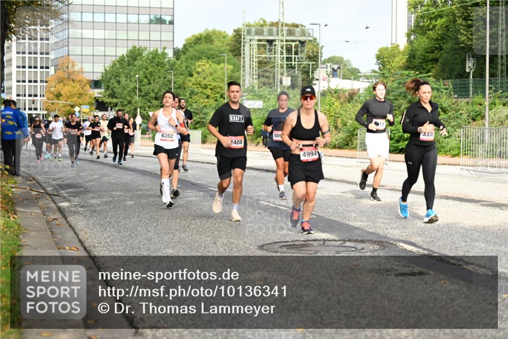 06.09.2026 - CURREX Alsterlauf Dr. Thomas Lammeyer http://msf.ph/oto/10136341 06.09.2026 10:01:22 Laufen 5044, 6392, 408, 809, 4994, 3336 meine-sportfotos.de