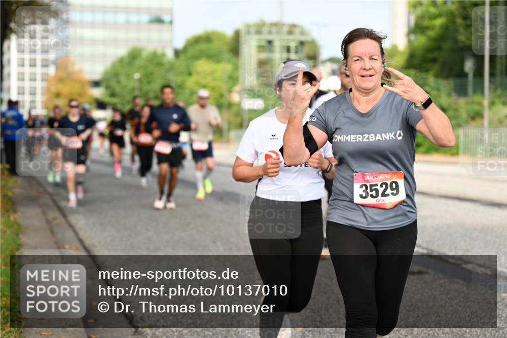 06.09.2026 - CURREX Alsterlauf Dr. Thomas Lammeyer http://msf.ph/oto/10137010 06.09.2026 10:02:22 Laufen 3529 meine-sportfotos.de