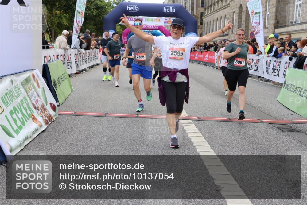 06.09.2026 - CURREX Alsterlauf Strokosch-Dieckow http://msf.ph/oto/10137054 06.09.2026 10:13:05 Ziel 2073, 2285, 2493, 2588, 2595, 2725, 2824, 3891, 3901, 4035, 4103, 5162, 5601, 5943, 8186 meine-sportfotos.de
