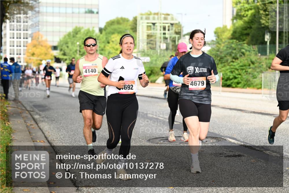06.09.2026 - CURREX Alsterlauf Dr. Thomas Lammeyer http://msf.ph/oto/10137278 06.09.2026 10:02:47 Laufen 4140, 4140, 692, 4679 meine-sportfotos.de