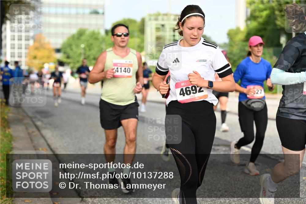 06.09.2026 - CURREX Alsterlauf Dr. Thomas Lammeyer http://msf.ph/oto/10137288 06.09.2026 10:02:48 Laufen 4140, 469, 27 meine-sportfotos.de