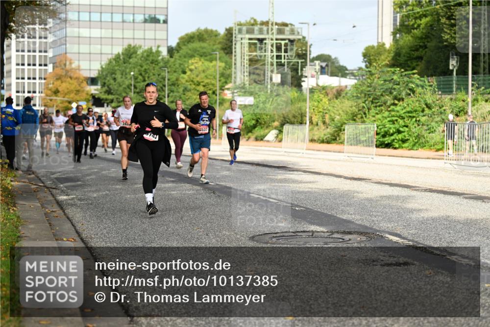 06.09.2026 - CURREX Alsterlauf Dr. Thomas Lammeyer http://msf.ph/oto/10137385 06.09.2026 10:02:58 Laufen 143, 537 meine-sportfotos.de