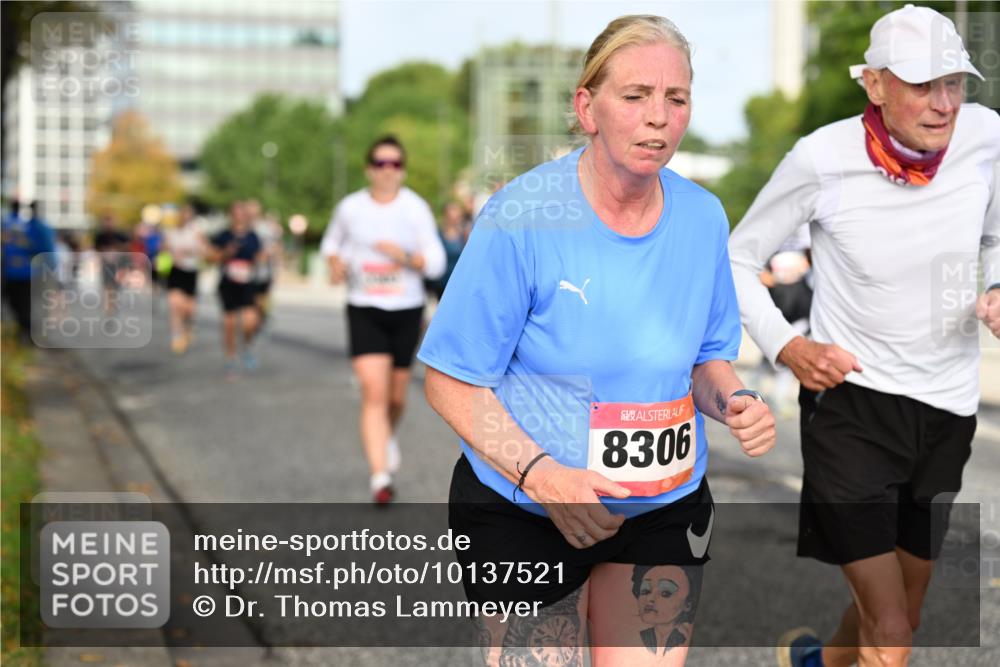 06.09.2026 - CURREX Alsterlauf Dr. Thomas Lammeyer http://msf.ph/oto/10137521 06.09.2026 10:03:12 Laufen 8306 meine-sportfotos.de