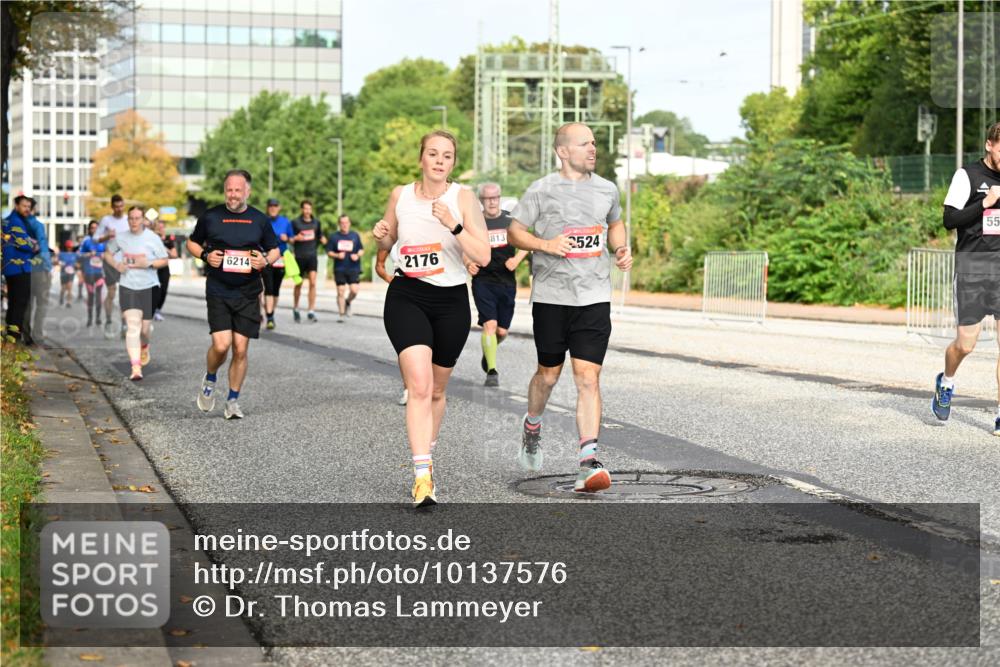 06.09.2026 - CURREX Alsterlauf Dr. Thomas Lammeyer http://msf.ph/oto/10137576 06.09.2026 10:03:19 Laufen 6214, 2176, 813, 524, 55 meine-sportfotos.de