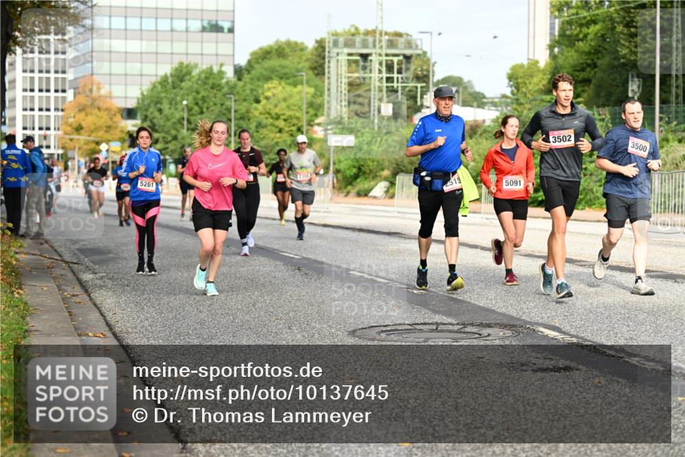 06.09.2026 - CURREX Alsterlauf Dr. Thomas Lammeyer http://msf.ph/oto/10137645 06.09.2026 10:03:26 Laufen 2355, 5261, 515, 5091, 3502, 3500 meine-sportfotos.de